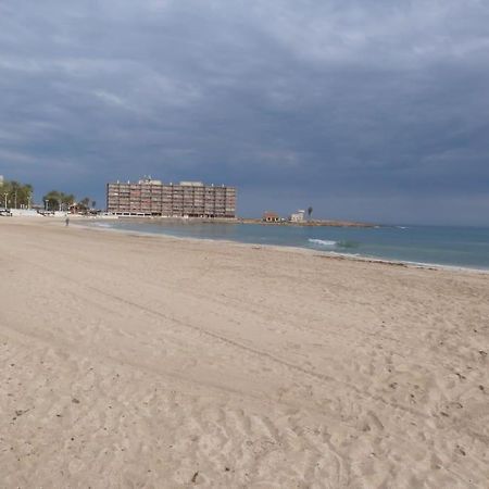Modern Apartment In Torrevjea 200M From The Loccos Beach Торевьиа Экстерьер фото