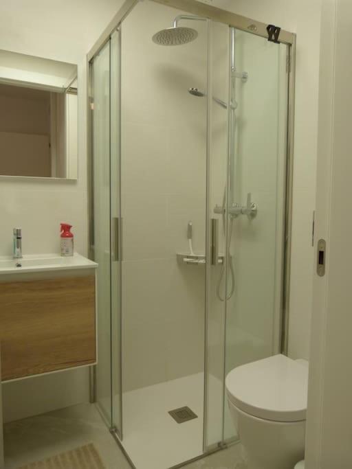 Modern Apartment In Torrevjea 200M From The Loccos Beach Торевьиа Экстерьер фото
