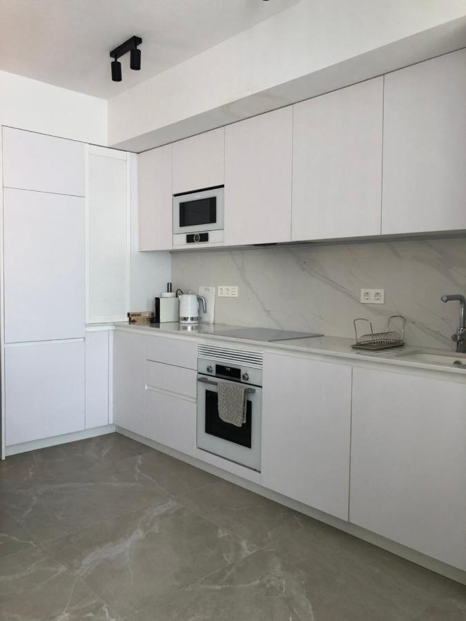 Modern Apartment In Torrevjea 200M From The Loccos Beach Торевьиа Экстерьер фото